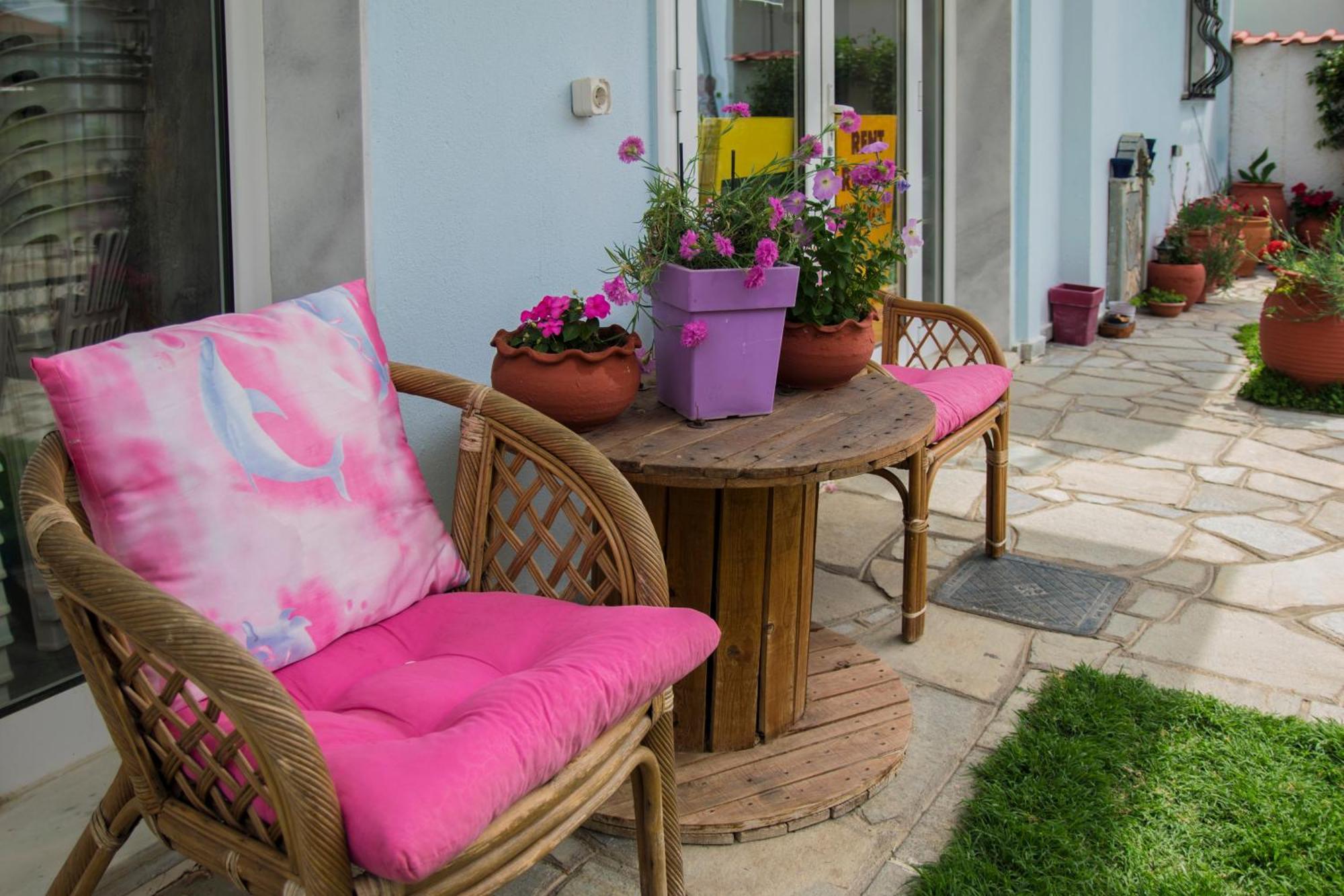 Athanasia Inn Vrasná Extérieur photo