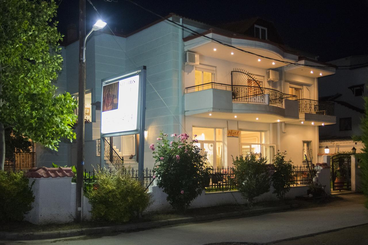 Athanasia Inn Vrasná Extérieur photo